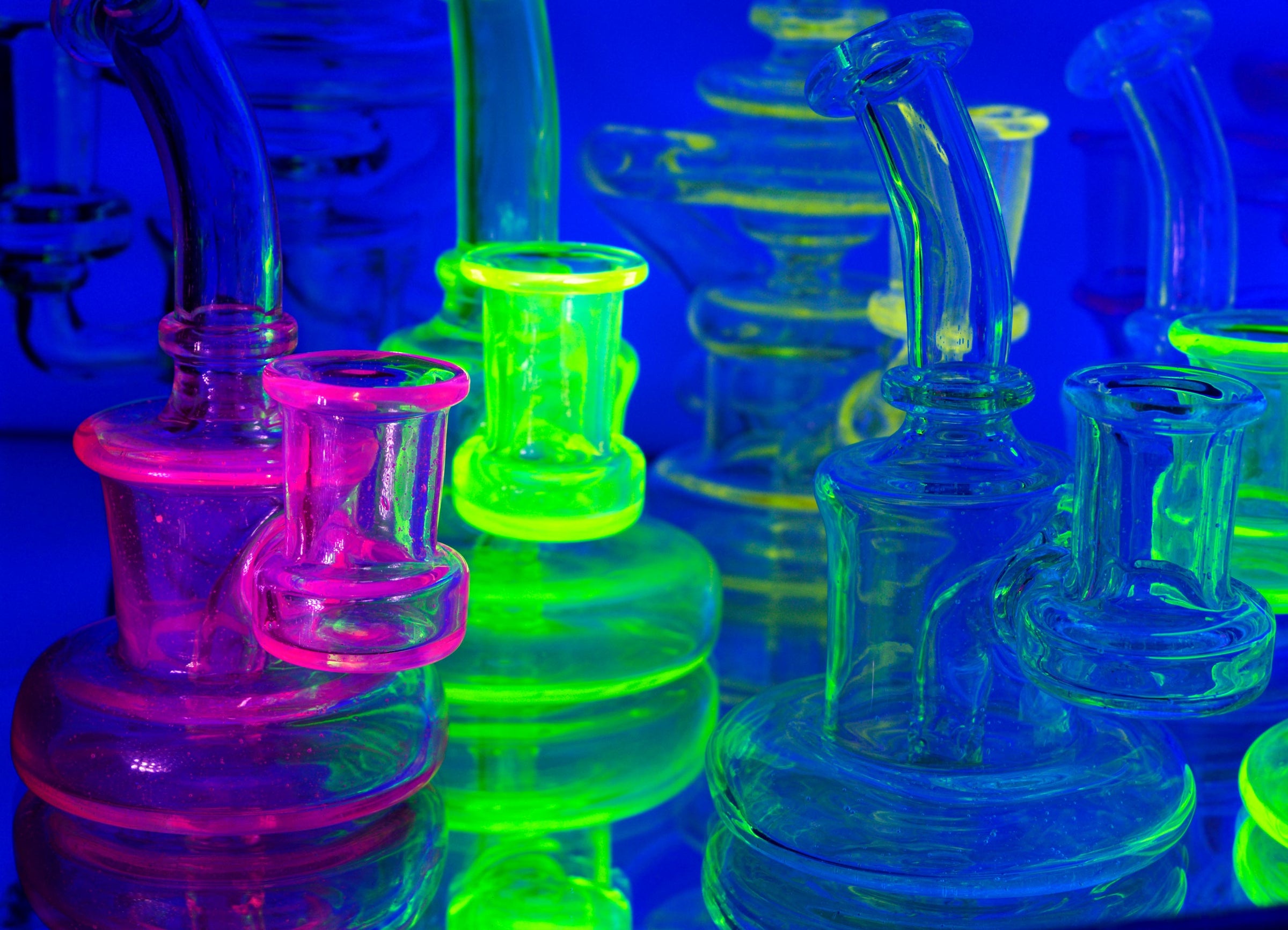 UV Reactive Glass Rigs and More