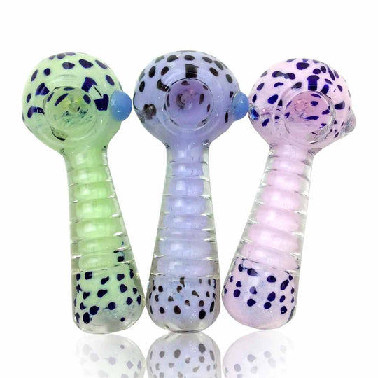 4 INCH POLKA DOT RIDGED BODY HAND PIPE